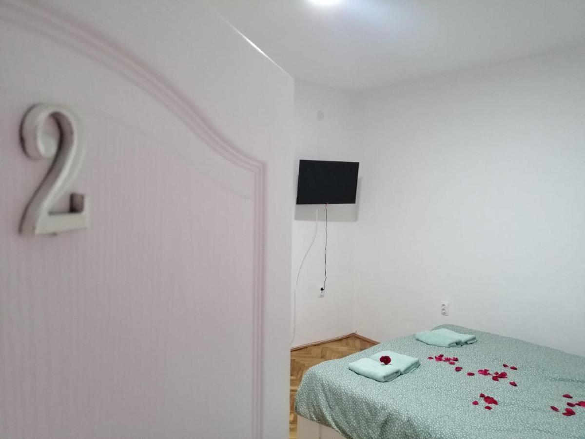 Apartman Nana Jagodina Buitenkant foto