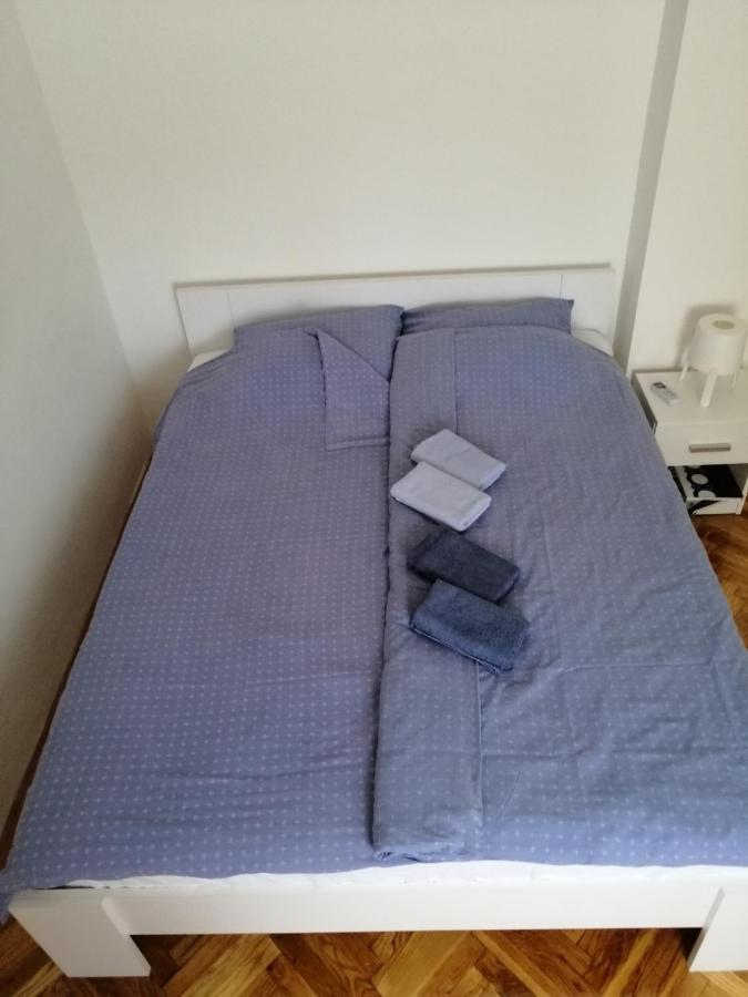 Apartman Nana Jagodina Buitenkant foto