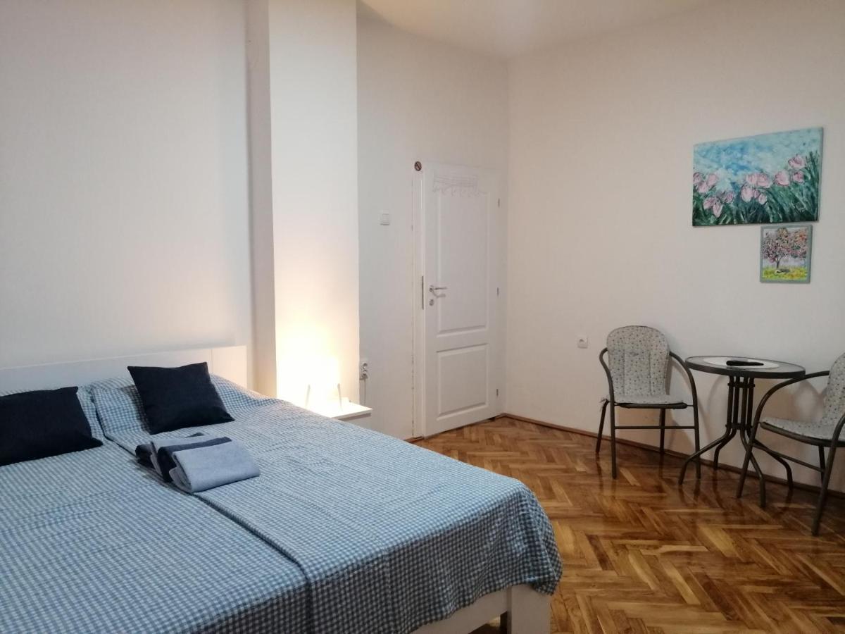 Apartman Nana Jagodina Buitenkant foto