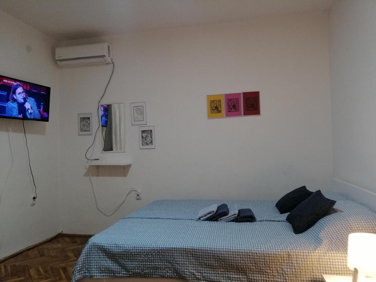 Apartman Nana Jagodina Buitenkant foto